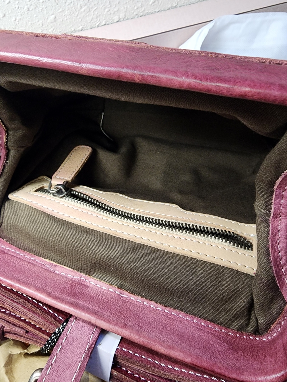 Diophy vintage-style doctor Bag (Style No. 150253). Soft Leather New - Picture 4 of 10